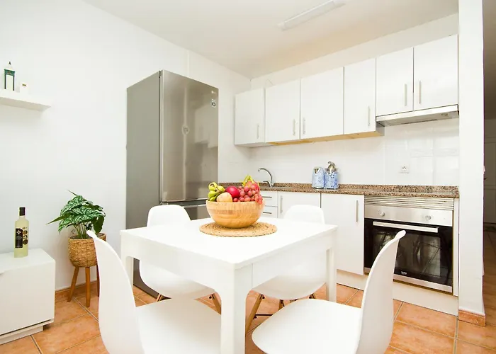 Apartment Elena - By Az *