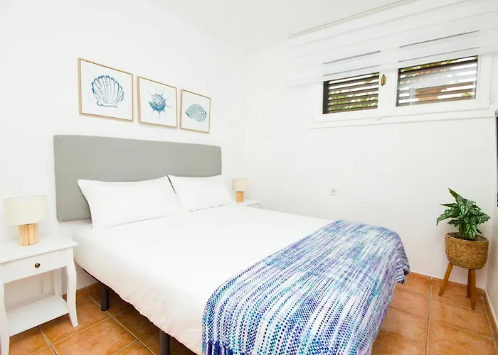 Elena - By Az Apartamento *